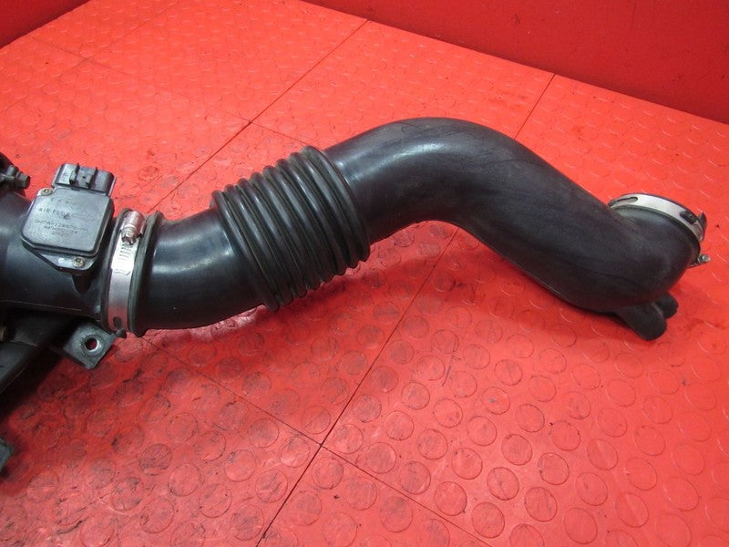 02-03 Ford Crown Victoria / Mercury Grand Marquis  Air Intake Box Tube