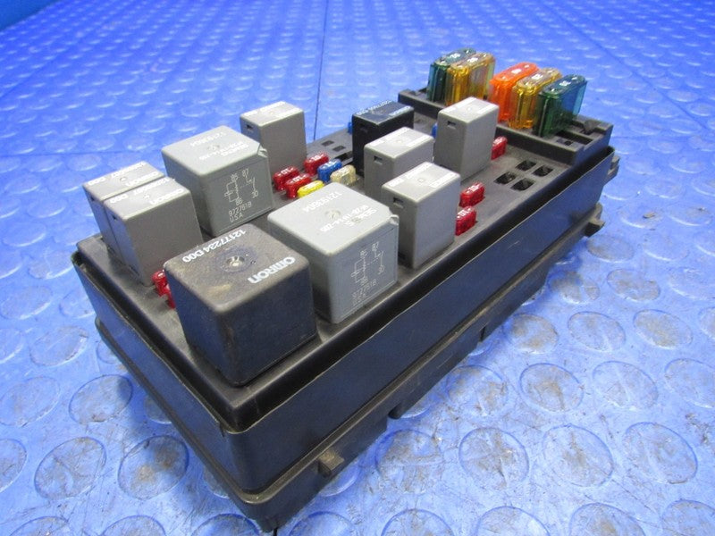 97-98 Chevrolet Corvette C5 Under-Dash Fuse Relay Box Block Center 121