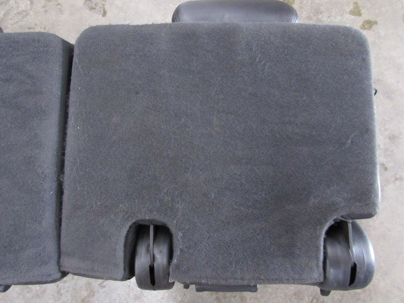 07-14 Tahoe Yukon Suburban Escalade Black Leather Third 3rd Row Seat 4
