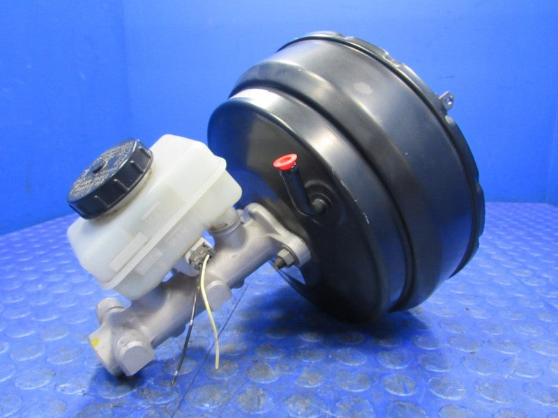 03-04 Infiniti G35 Sport Brake Booster Master Cylinder Reservoir Assem