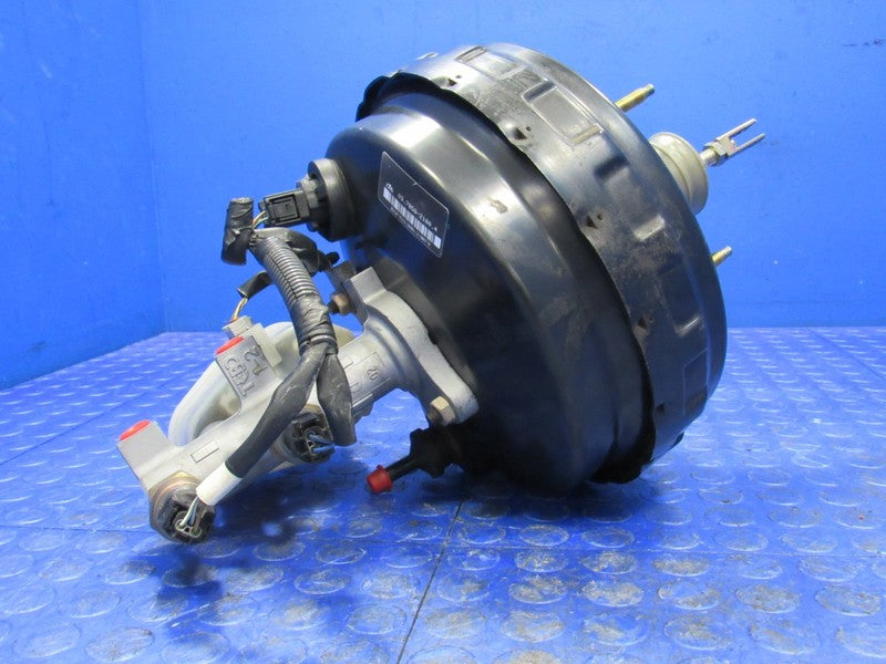01-02 Toyota Sequoia Brake Booster & Master Cylinder Complete W/ Senso