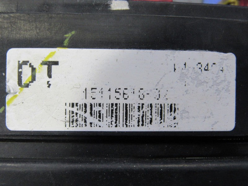 03-05 Silverado Sierra Duramax Engine Fuse Panel Relay Box Block 15115