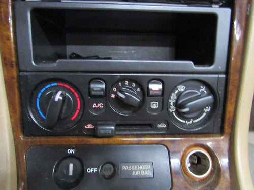 01-03 Mazda Miata MX-5 AC A/C Heater Climate Control Panel