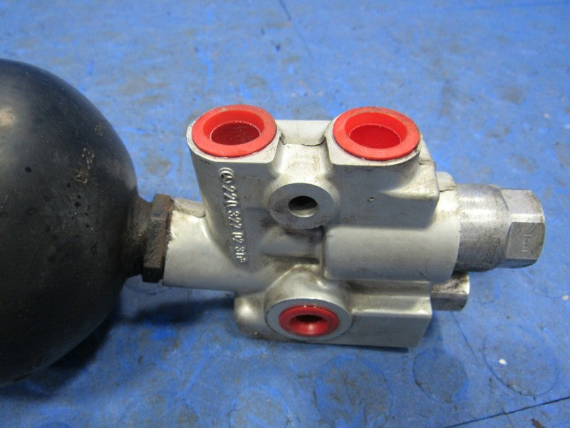 03-06 Mercedes CL55 SL55 ABC Hydraulic Suspension Relief Valve Reservo