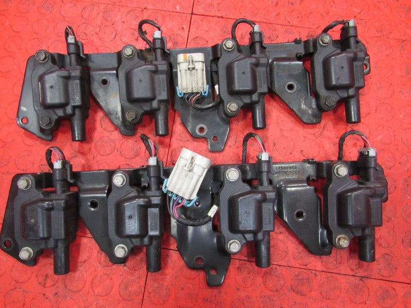 05-13 Chevrolet Corvette LS2 LS3 6.0L 6.2L Square Ignition Coils w/ Br