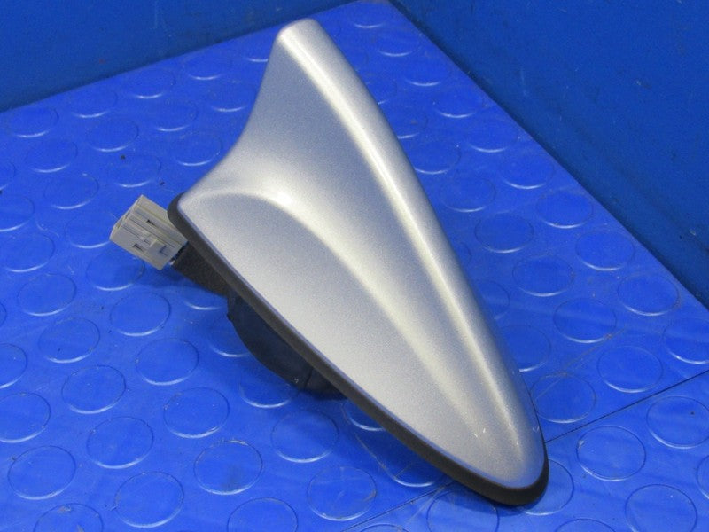 15-21 Kia Sedona Van Roof Mounted Shark Fin Radio Antenna Silver 0223