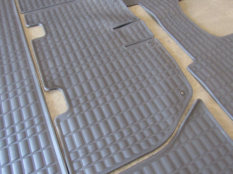 05-10 Honda Odyssey Van Original Floor Mats Set All Season Weather OEM