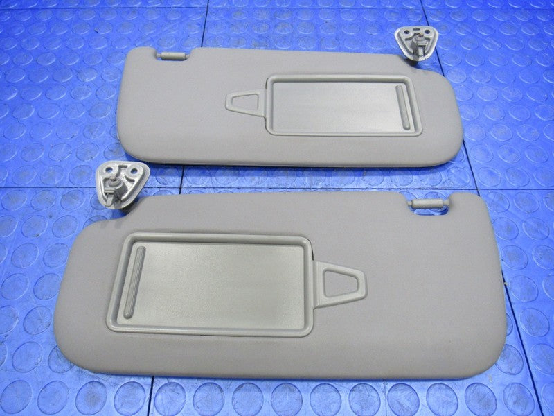 07-10 Hyundai Elantra Sedan Driver Passenger Sun Visor Set Pair Vinyl 