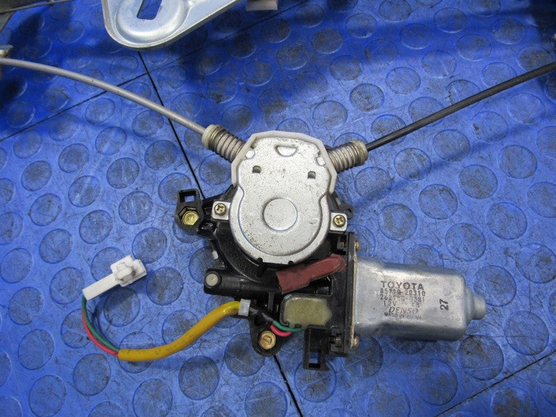 00-05 Toyota Celica Power Window Regulator Motor Right Passenger 69810