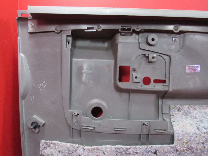 03-15 Express Savana 2500 3500 RH Passenger Manual Window Door Panel N