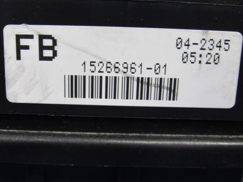 03-07 Hummer H2 Silverado Sierra Tahoe Engine Fuse Panel Relay Box 152