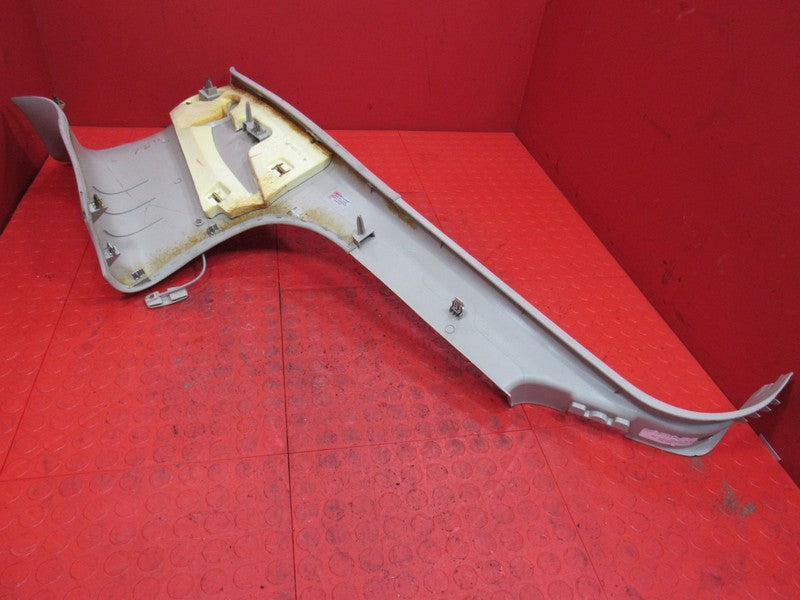 05-06 Escalade Platinum Right Passenger C Pillar Panel Cloth Covered M