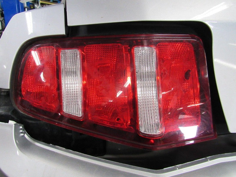 10-12 Ford Mustang Left LH Driver Side Taillight Tail Light Lamp