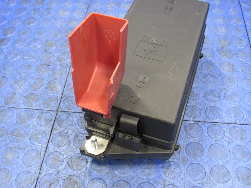 08-11 Cadillac DTS Buick Lucerne Cabin Under-Seat Fuse Relay Box 13697
