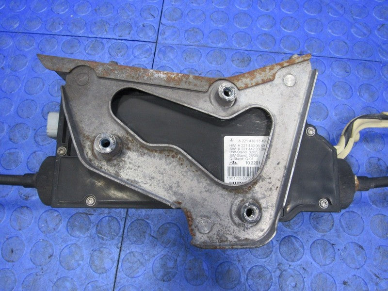 07-13 Mercedes CL S Class W221 Electronic Parking Brake Actuator Contr