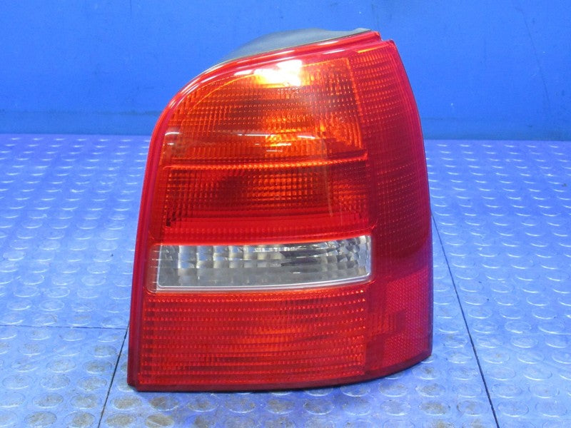 99.5-02 Audi A4 S4 B5 Avant Wagon Right Passenger Taillight Tail Light