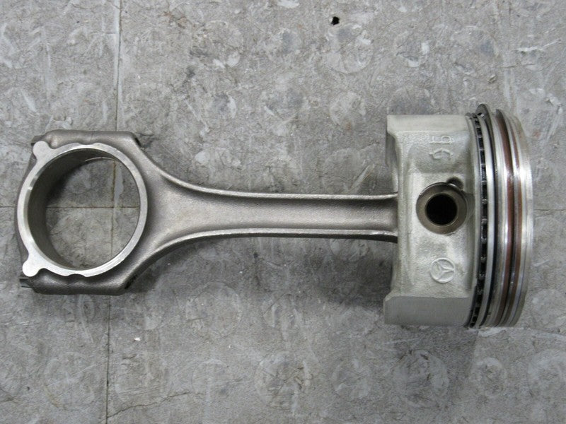 01-02 Mercedes-Benz S600 CL600 5.8L V12 M137 Piston & Rod Assembly 213
