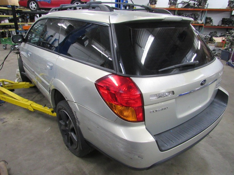 05-07 Subaru Legacy Outback Right RH Passenger Power Door Mirror Champ