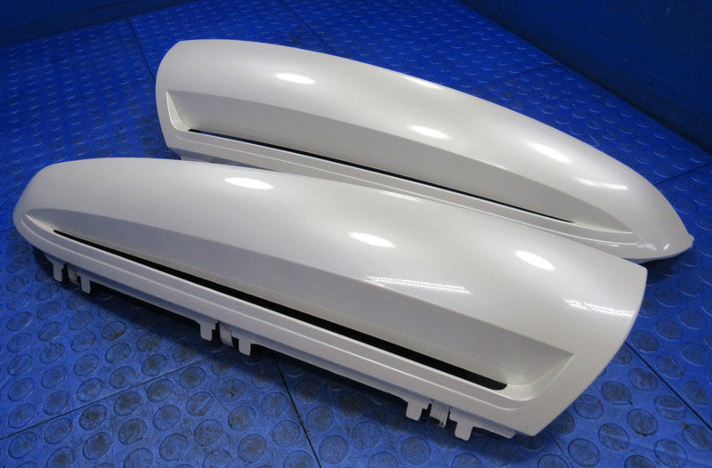 02-06 Cadillac Escalade Left Right Rear Hatch Vent Trim Molding Pearl 