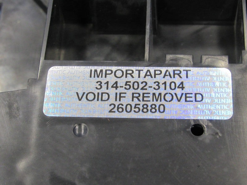 11-17 Chevrolet Express GMC Savana Interior Fuse Junction Box Block 22
