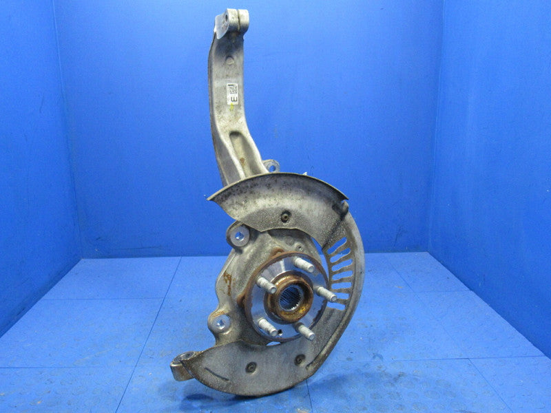 17-20 Jaguar F-Pace Right Passenger RH Front Steering Knuckle Spindle 