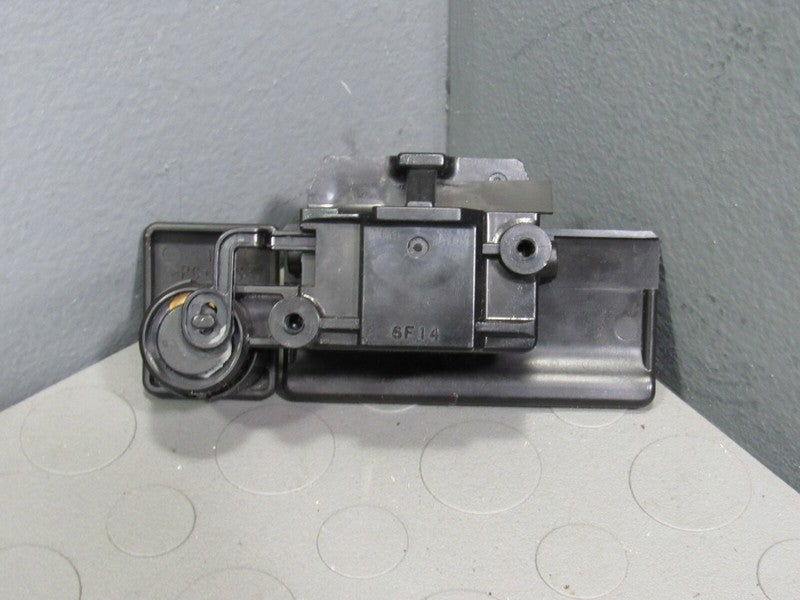 06-13 Suzuki Grand Vitara Glovebox Glove Box Compartment Handle Latch 
