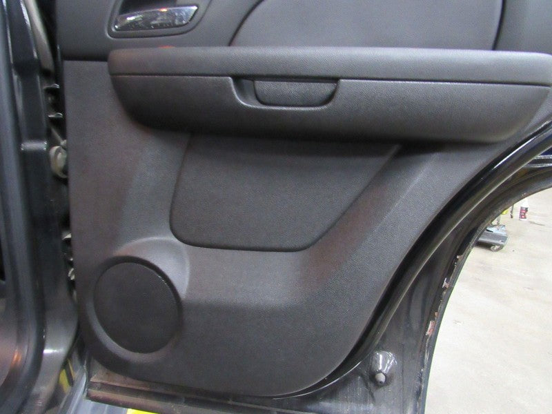 07-09 Yukon Tahoe Right RH Passenger Side Rear Door Trim Panel Black