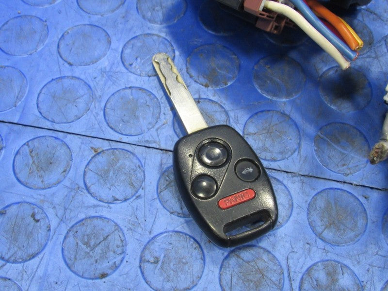 06-11 Honda Civic M/T Ignition Door Trunk Lock Cylinder Tumbler Key Se