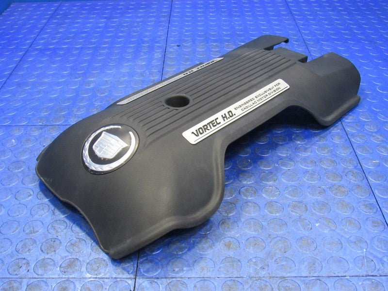 02 Cadillac Escalade 6.0L LQ9 Vortec H.O. 3-Piece Plastic Engine Cover