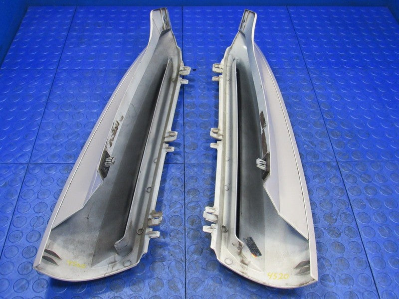 02-06 Cadillac Escalade Left Right Rear Hatch Vent Trim Molding Pearl 