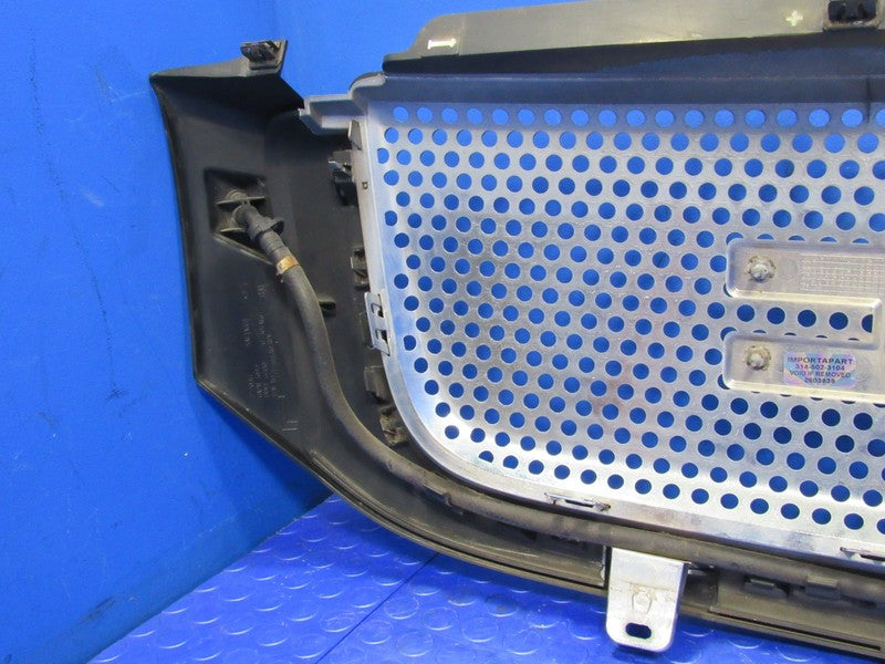 05-09 Envoy Denali / 05-06 Envoy XL Denali Factory Mesh Grille Black/C