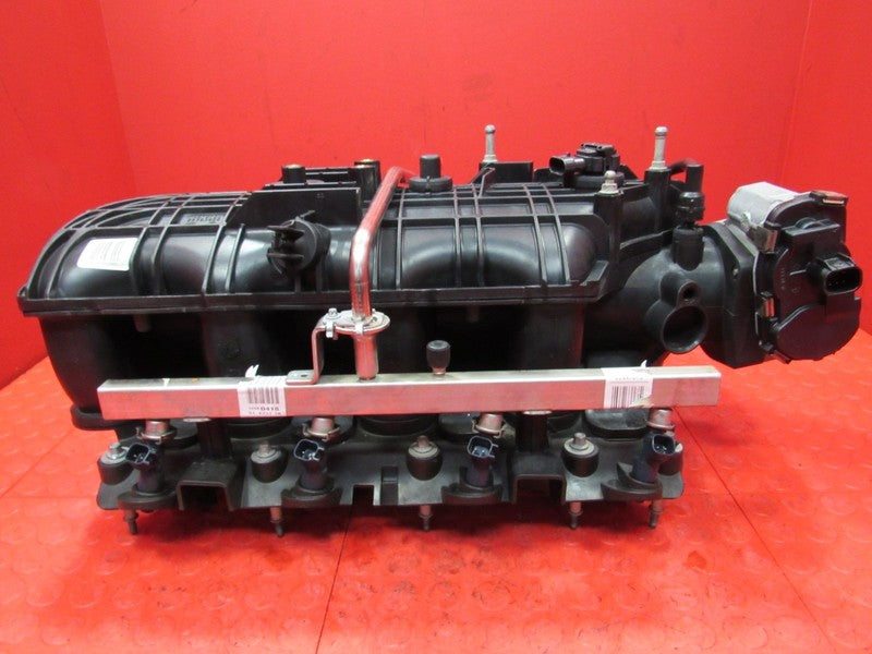 06-09 Chevy Trailblazer SS TBSS LS2 Complete Intake Manifold Throttle 
