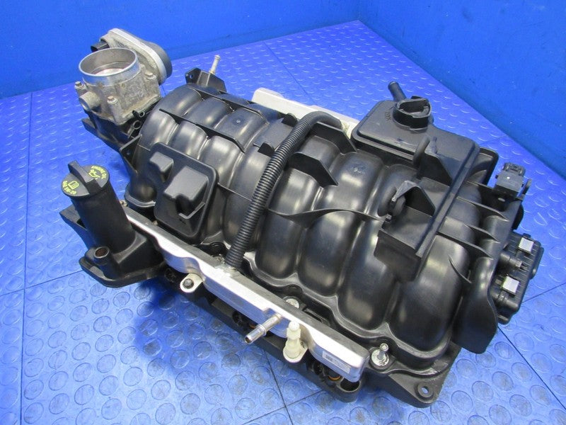 09-12 Ram 1500 2500 3500 5.7L HEMI Intake Manifold w/ Fuel Rail TB Inj