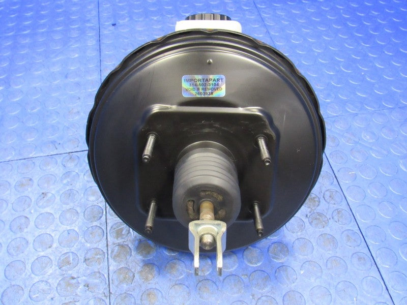 98-00 Lexus LS400 UCF20L Brake Booster Master Cylinder Reservoir Assem