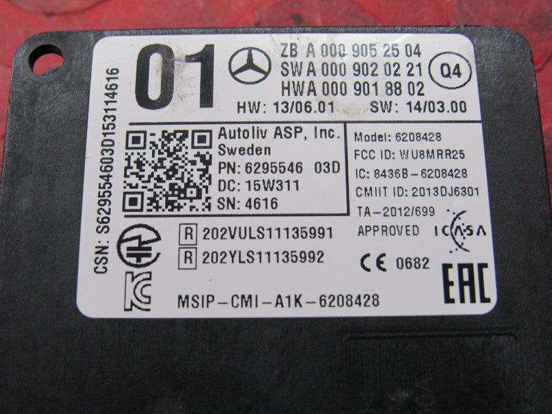 14-19 CLA250 / 15-20 GLA250 Rear Blind Spot Alert Radar Sensor 0009052