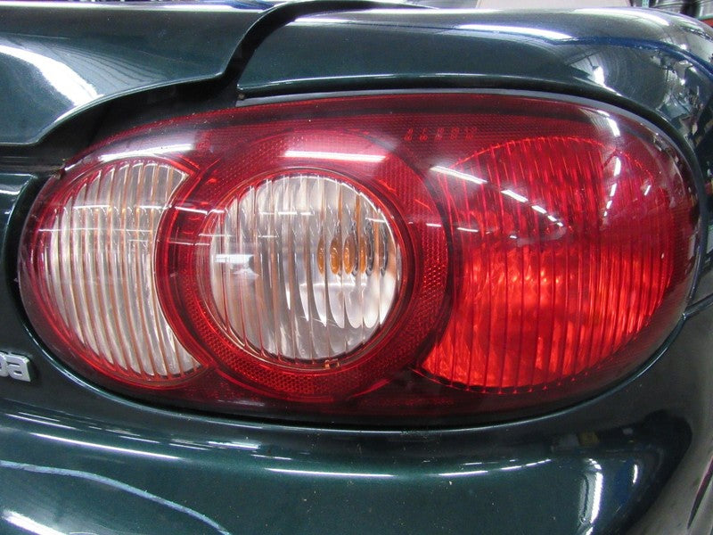 01-05 Mazda Miata MX-5 NB2 Right RH Passenger Side Tail Light Tailligh