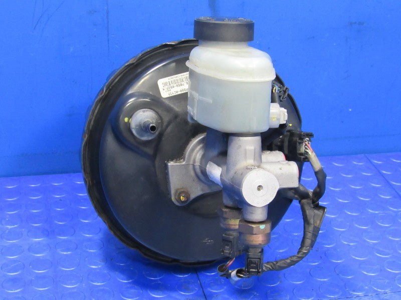 03-07 Toyota Sequoia ABS Anti-Lock Brake Pump Booster Master Cylinder 