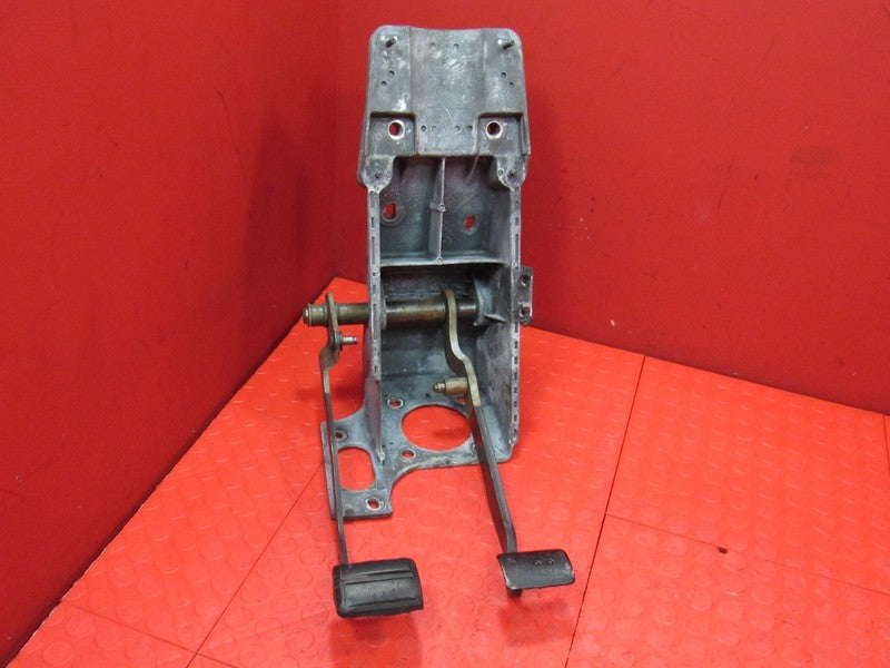 97-00 Dodge Dakota 5-Speed Manual Transmission MT Brake Clutch Pedal S