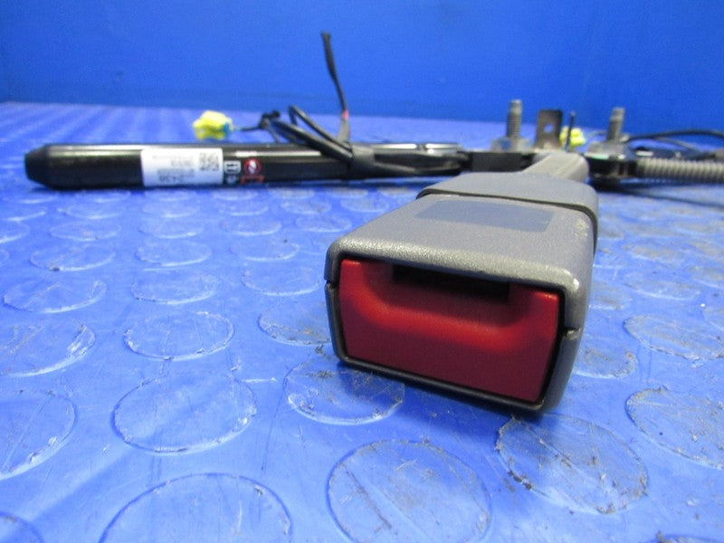 16-24 Express Savana Left Right Front Seat Belt Buckle Pretensioner Se