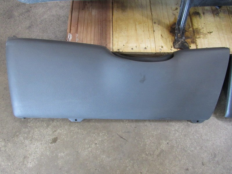 03-06 Silverado Sierra Complete Center Floor Console Swap Very Dark Pe