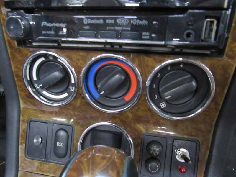 96-02 BMW Z3 Roadster AC Heater Climate Control Panel W/O Bezel