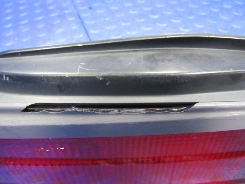 97-98 Nissan 240sx S14 Right RH Rear Taillight Tail Light Lamp CRACKED