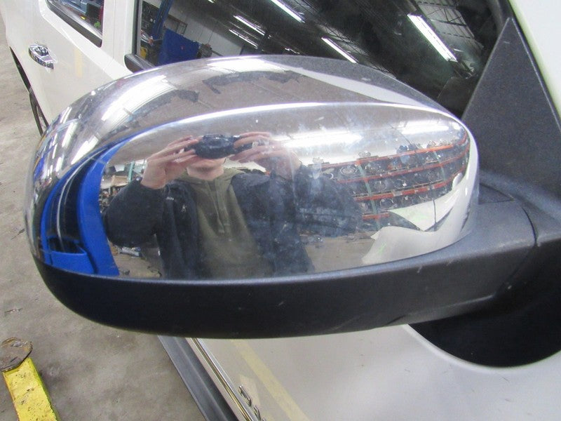 09-13 Tahoe Yukon Avalanche Right RH Passenger Side Power Door Mirror 