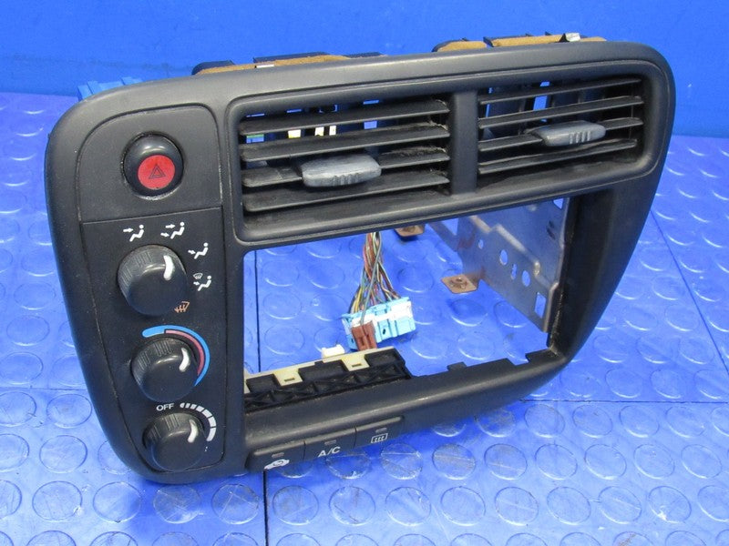 99-00 Honda Civic EX LX DX HX Radio Surround Climate Control Dash Beze