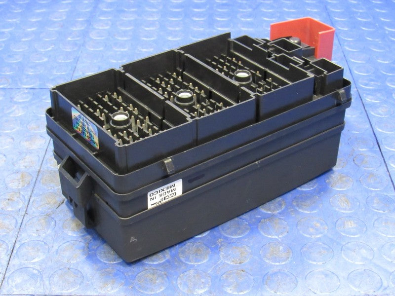 08-11 Cadillac DTS Buick Lucerne Cabin Under-Seat Fuse Relay Box 13697