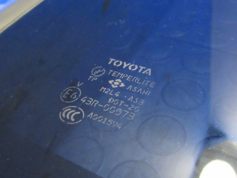 01-05 Toyota Rav4 Sunroof Moonroof Sun Roof Moon Roof Glass Panel OEM 