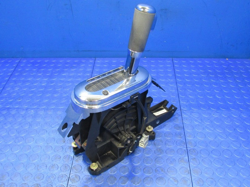 04-08 Ford F150 Console Mounted Floor Shifter Gear Shift Selector Knob