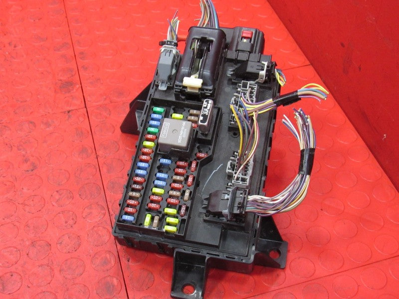11-14 Ford E150 E250 E350 BCM SJB Smart Junction Fuse Box BC2T-15604-A
