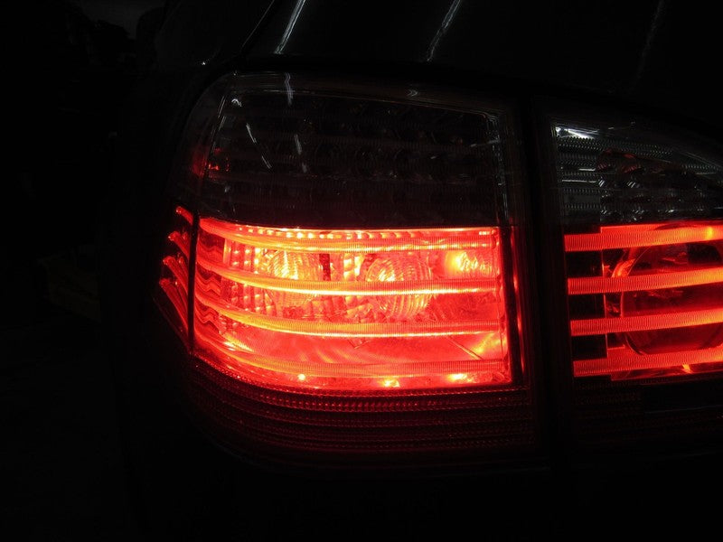 08-10 BMW 535 Wagon E61 Left LH Driver Side Outer Taillight Tail Light