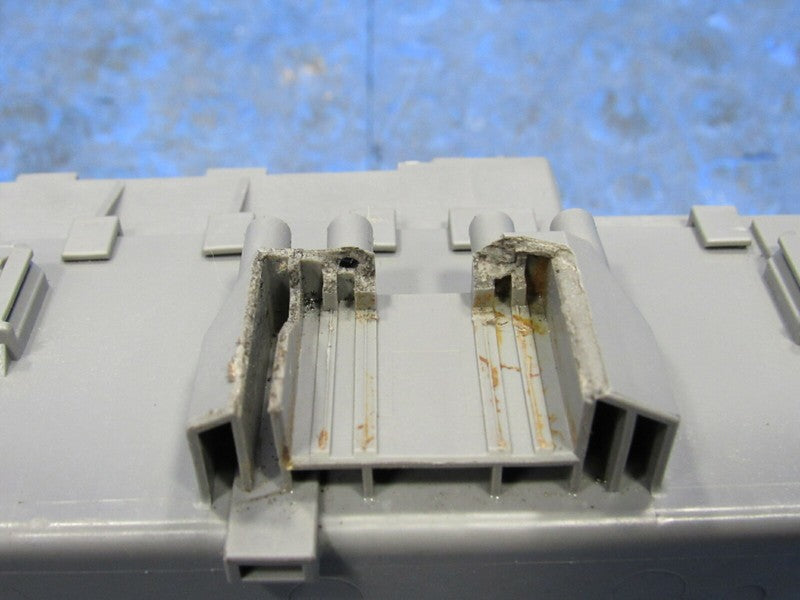 15 Honda Accord AT Cabin Interior Fuse Relay Box Block 38200-T2A-A02 7